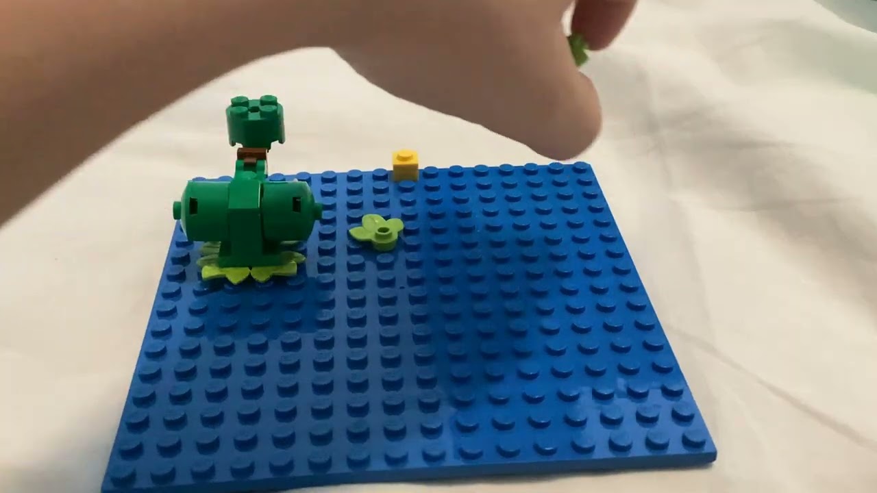 Lego PvZ Pult plants (I.e. Cabbage pult, Kernel pult and Melon pult)
