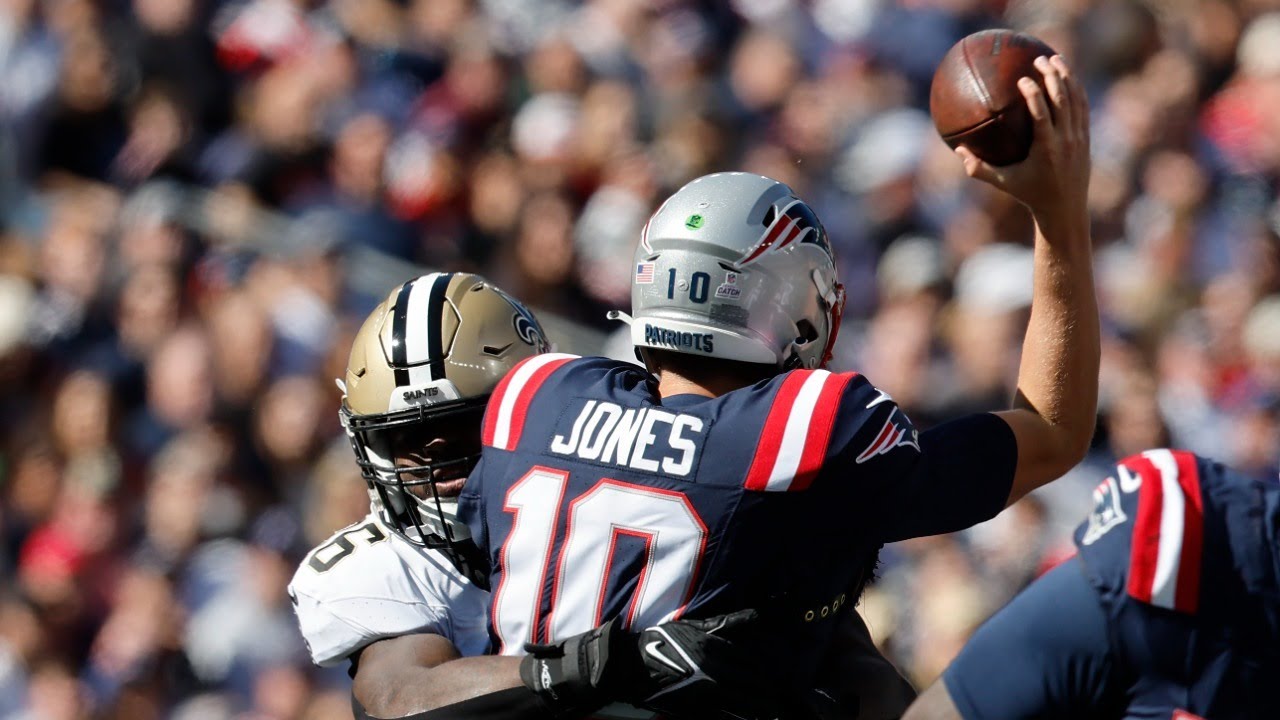 Hometown Showdown: Bakersfield natives Jordan Love and Derek Carr gear up  for NFL face-off