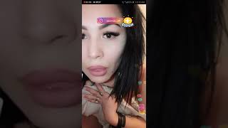 USA girl Live Video Call Downblouse Nip Slip Cleavage.