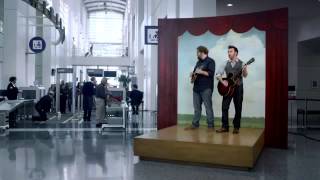 Gwen Stewart  Geico Commercial Happier Than The Pillsbury Doughboy