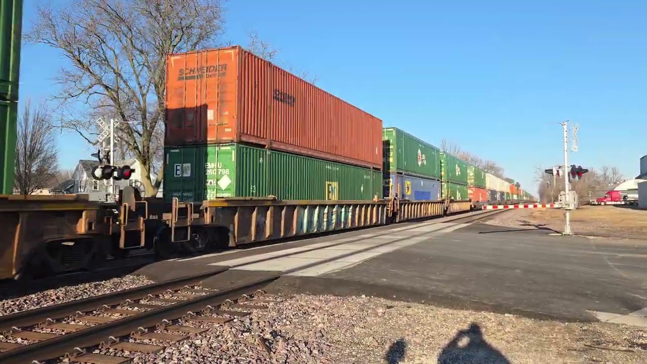 UP 7290 Leads ZG2BRB At Franklin Grove Illinois