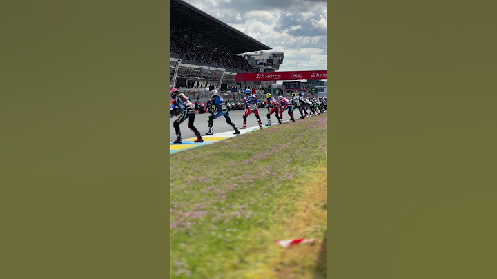 Le Mans-style start. This never gets old.