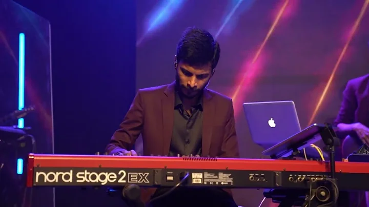 Ernest Richards // Latin Piano Solo LIVE // Maamar...