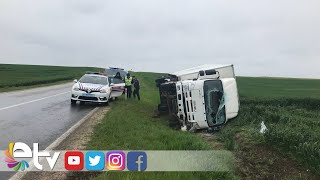 Ekmek Yüklü Kamyonet Devri̇ldi̇