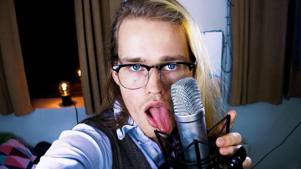 Asmr Wet Mouth Sounds Amp Kissing By A Dork Mouth Sounds Tongue Action Ear To Ear Youtube