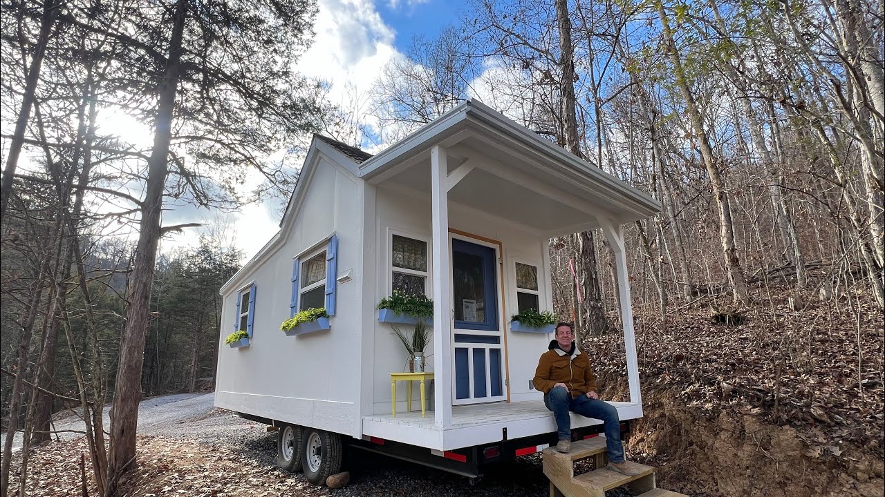 Incredible Tiny Homes 