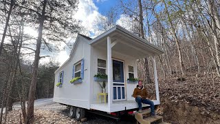 Incred-I-Cottage Tour at Buffalo Creek - 10’x20+ 4’ Porch $44,900 - Order Yours Today 💙🤍💛🏡🇺🇸