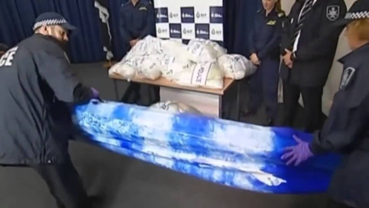 Meth filled kayak Drug smugglers caught in Australia YouTube