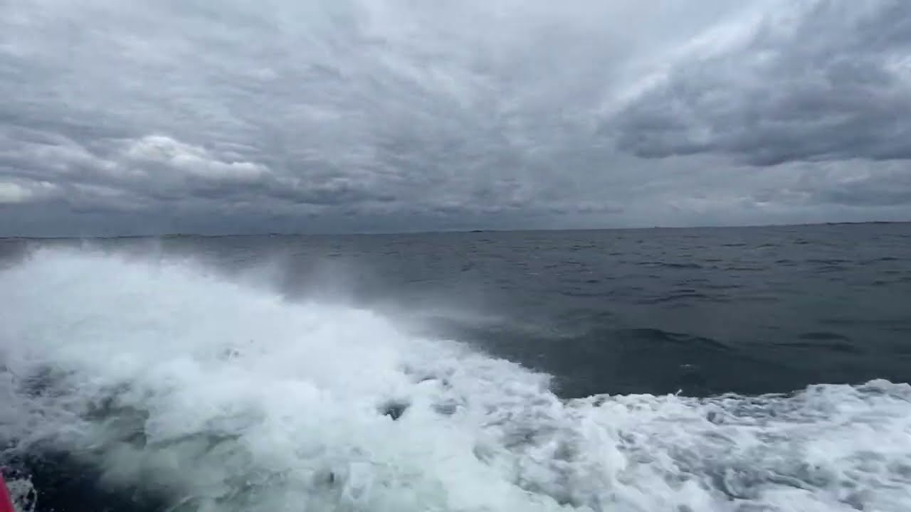 Huvudskär/Naturesounds/Strong Wind