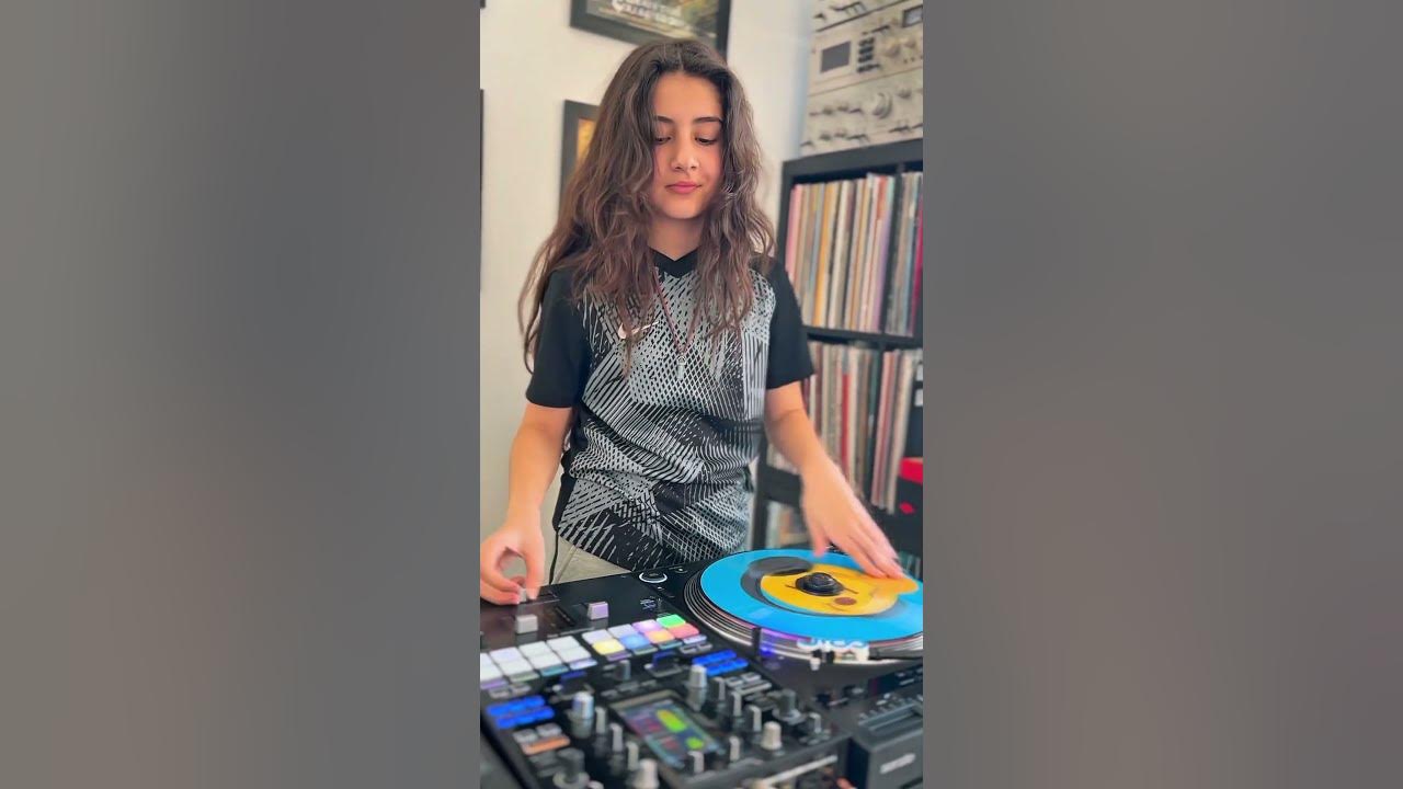 2 Tips vs 2 Click Flare scratch combo π₯ #scratch #scratchdj #djmichelle 2 Tips vs 2 Click Flare scratch combo π₯ #scratch #scratchdj #djmichelle