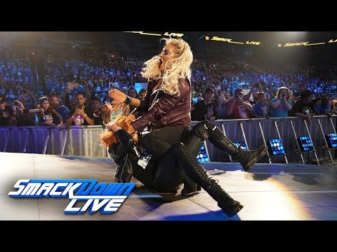Charlotte Flair attacks Becky Lynch's injured knee: SmackDown LIVE, Jan. 29, 2019