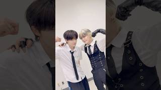 What's your location? 욱이와 웅이의 마음 속 😊