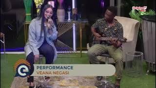Acoustic performance by VEANA NEGASI | #eChat
