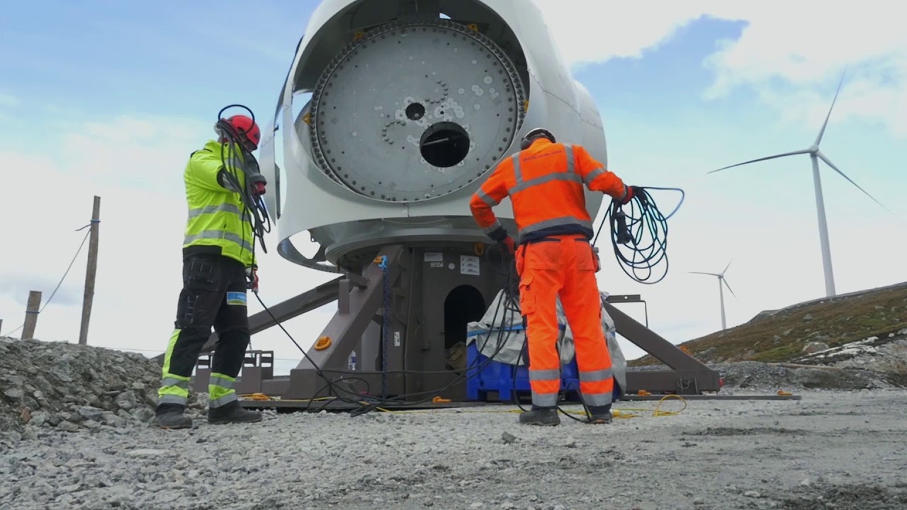 Erecting Wind Turbines The Power of Teamwork YouTube