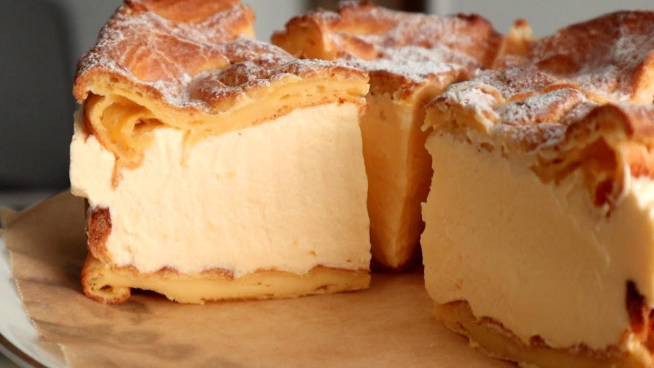 Получил так много комплиментов о том, как красиво это выглядит и так вкусно! Крем Пафф-кейк