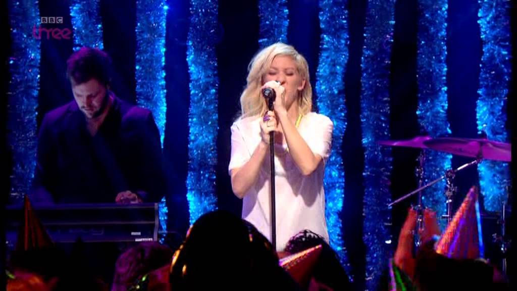 Ellie Goulding Anything Could Happen Top of the Pops New Years Eve