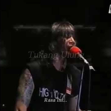 Story WA 30 Detik || Boomerang - Kembali [Konser Versi]