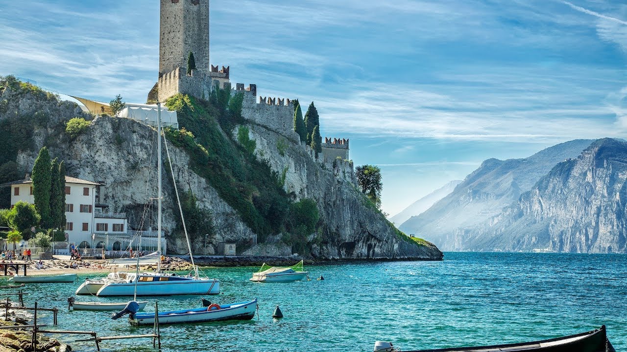 Waterfront Portfolio Real Estate For Sale in Lake Garda