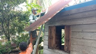 Download Lagu Cara bongkar atap seng rumah kayu@suhaimijebe2946 MP3