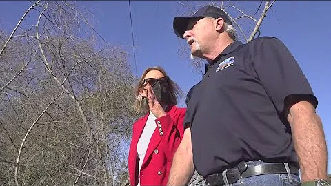 State Sen. Blakespear visits Tijuana River Valley for the first time, addresses sewage crisis