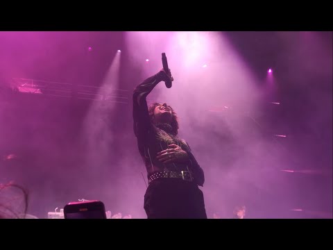 Bring Me The Horizon NME Awards 2022 - Can You Feel My Heart full song from front BMTH 02/03/2022