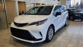 2022 Toyota Sienna Hybrid XSE 7-Passenger 4dr All-Wheel Drive Stock # T9578
