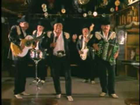 PELICULA : Chingon De Chingones - Balazera De La Casa En La Playa