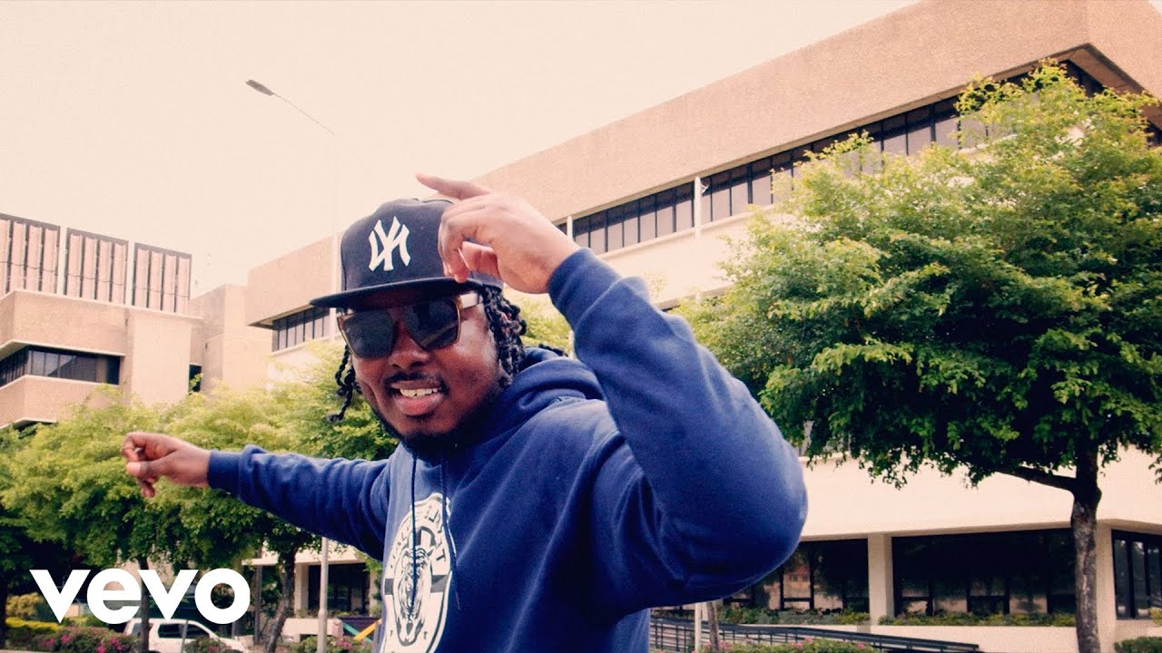 Watch Devin Di Dakta - Baltasar (Official Visualizer) on YouTube Watch Devin Di Dakta - Baltasar (Official Visualizer) on YouTube