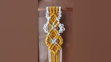 Easy Macrame Wall Hanging #macramedesign #macramewalldecor #macramewallhanging #wallhanging  #diy