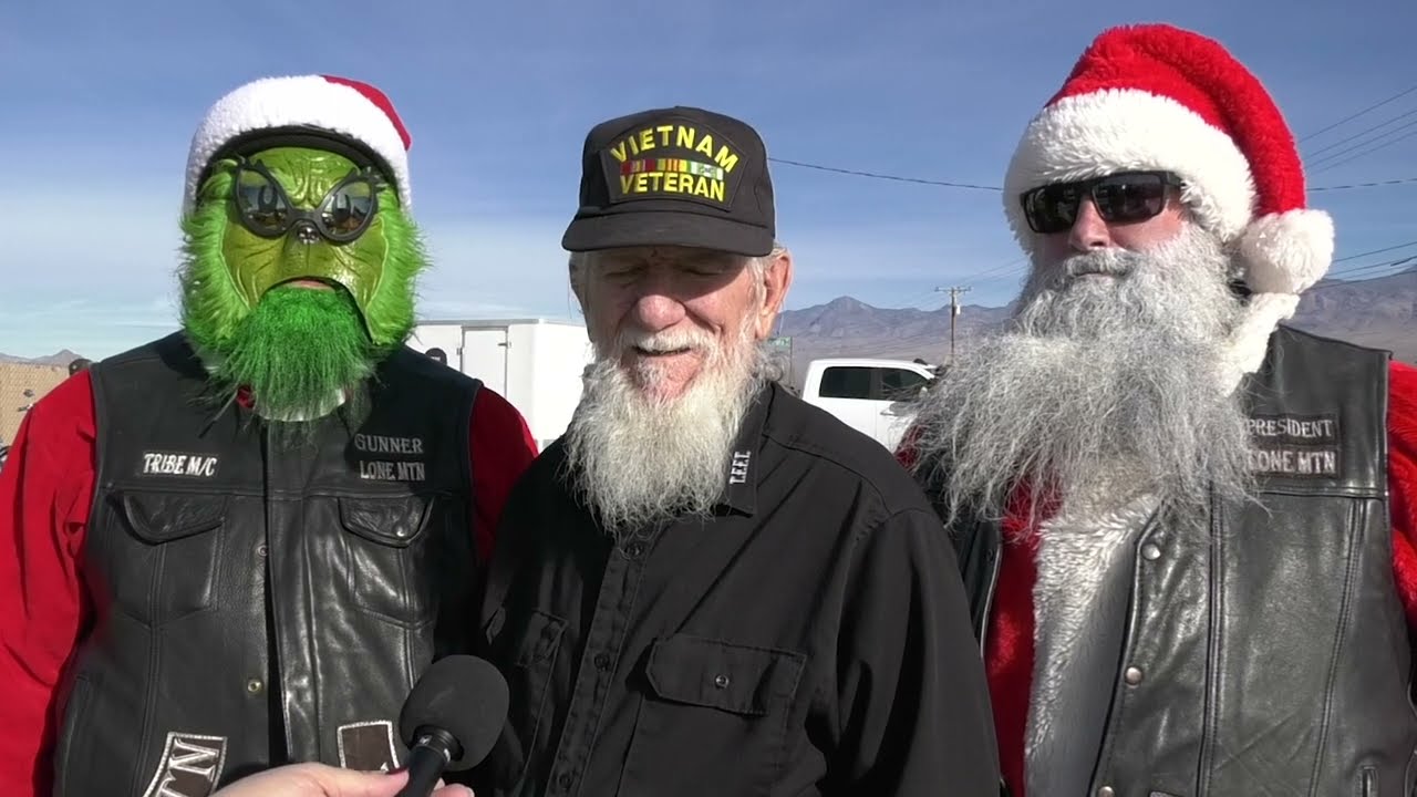121224 Tribe MC Toy Run - YouTube