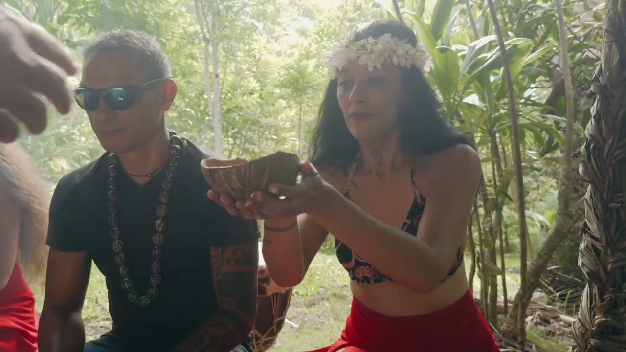 ARII TAPAIRU TOATA E (Pearl et Mare) Clip officiel Tahiti