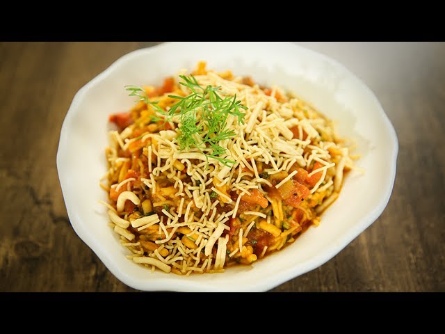 Sev Tamatar Ki Sabzi Recipe | Sev Tameta Nu Shaak | Kathiyawadi Recipe | Dhaba Food by Varun Inamdar | Rajshri Food