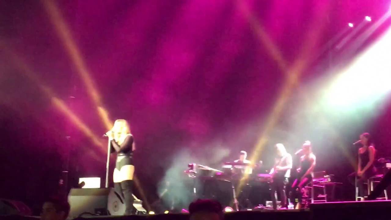 My Love is Like a Star - Demi Lovato en el Palacio de los Deportes