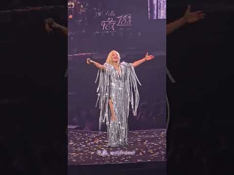 丁噹｜Della〈我愛他〉《夜遊 A Night Tour》小巨蛋夜未眠巡迴演唱會 20251116