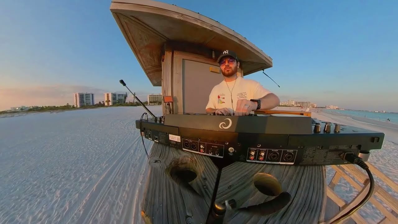 LEE-O - BEACH SUNSET DJ SET - Sarasota, FL