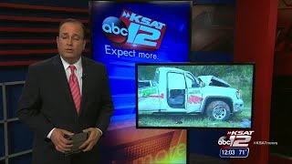 Video: 2 in custody after carjacking, chase on South Side