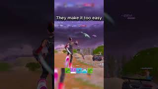 The fists are broken 😬😎 #fortnite #fortniteclips #gaming