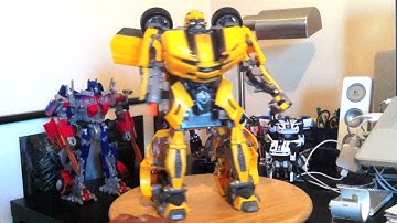 Transformers Movie Ultimate Bumblebee