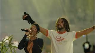 Johnny Drille & Tiwa Savage - Over the Moon (Johnny's Room Live 7)