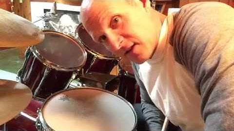 Drum fill using 8th note triplets