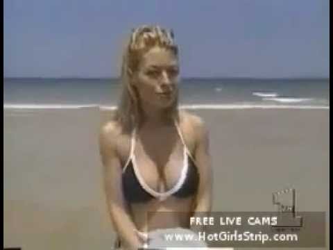 Jeri ryan in bikini