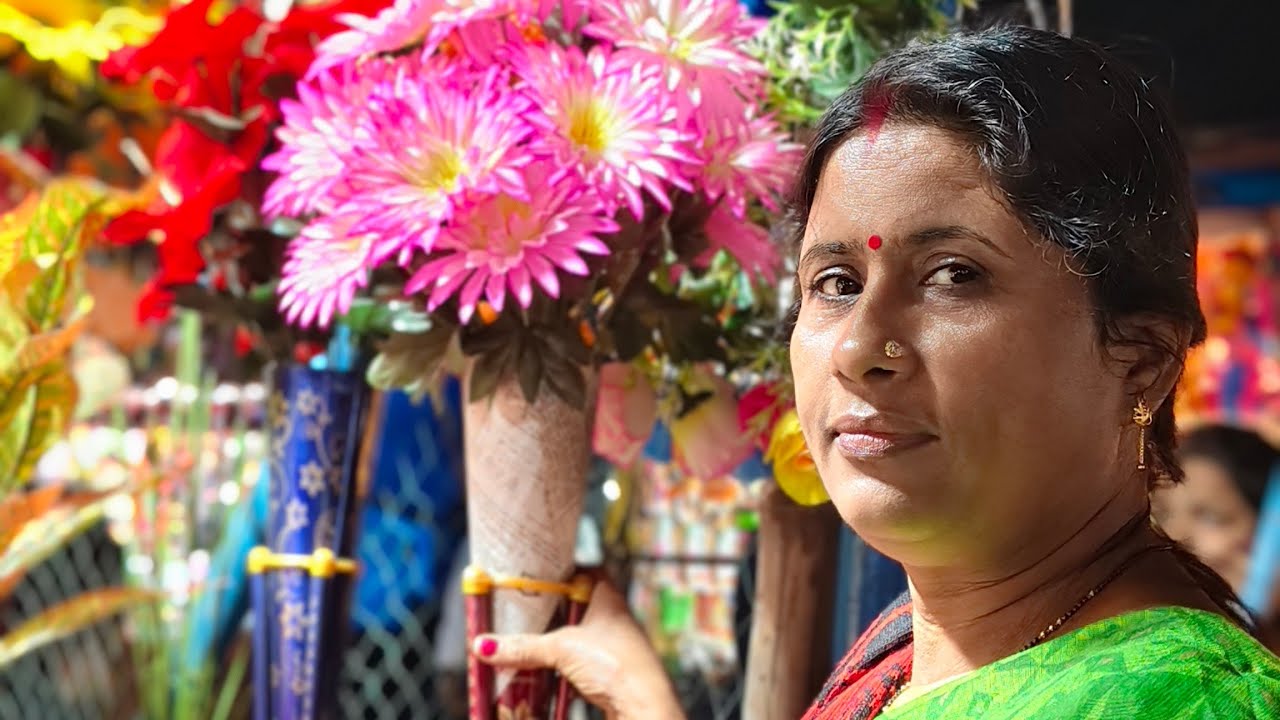 A শুভ্র সাদা গোলাপ হৃদয়ের সবচেয়ে কোমল ভাষা