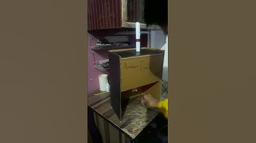 Automatic candy dispenser