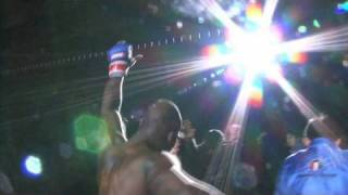 Manhoef backstage after Misaki fight - Dynamite!!