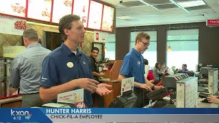 Austin Chick-Fil-A customer, employee save choking man Wealth
