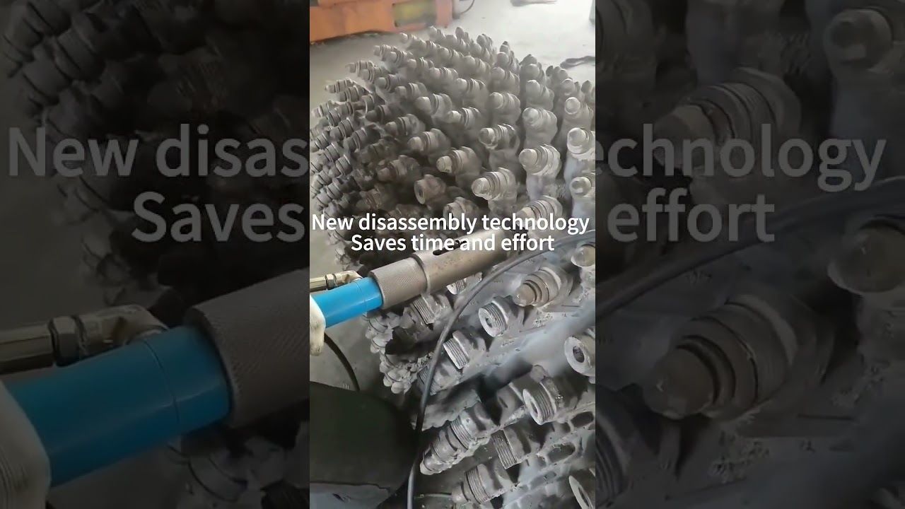 Wirtgen Milling Drum remove Tool.#wirtgen#millingdrum#milling #millingcutter