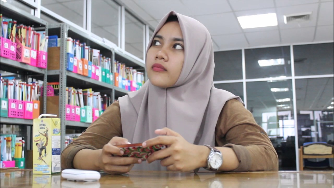 Gara Gara Sedekah (Short Movie) - YouTube