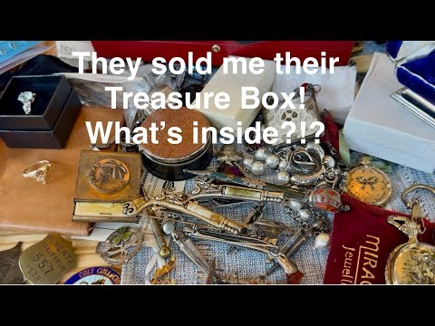 They sold me their family treasure box! what will I find?!?