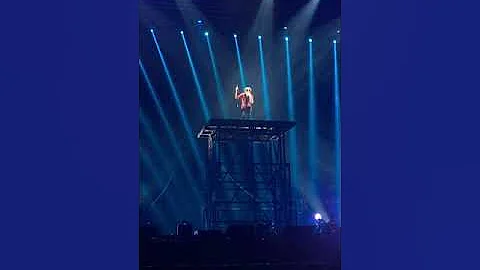 薛之謙-違背的青春 摩天大樓2018世界巡迴演唱會台北站0413 - 天天要聞