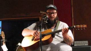 Miniatura de vídeo de "John Moreland - "3:59 am" - The Church Studio - Tulsa, OK - 6/22/13"